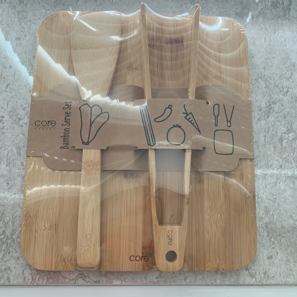 BNIB / Core Bamboo Serve Set